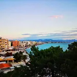Akti Hotel 2*