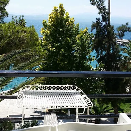 Akti 2* Loutraki (Corinthia)